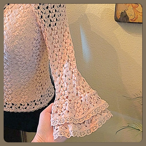 ✨HP✨Free People Crochet Top w/Flared Long Sleeves✨ - Picture 5 of 6